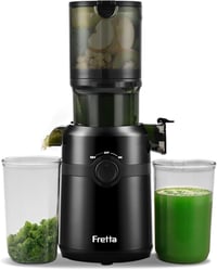Fretta Slow Juicer 200W - Fekete gyümölcsprés 108mm-es adagolónyílással, egész gyümölcsökhöz, BPA-mentes Tritan anyagból, könnyen tisztíthat 1