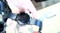 Pametni sat realme Watch S2 - crni, 1,43-inčni AMOLED zaslon, IP68 vodootpornost, Bluetooth, 150+ brojčanika, silikonski remen. Jako zaprljan, ne reagira na punjenje, izgreban. 3