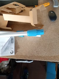 Perie electrică pentru curățarea rosturilor și a pavajului Gloria WeedBrush, galben, 118 x 24 cm, cu peri rigizi, pentru utilizare la exterior 4