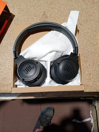 Bluetooth slúchadlá JBL Tune 770 NC s adaptívnym potlačením hluku — chybné, na náhradné diely: ľavé slúchadlo nefunguje (stav: pozri 2. obrázok) 2