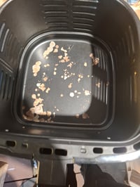 Friteuză digitală cu aer cald Princess 182061, 6,5 litri, cu separator, 12 programe, ecran tactil, gătire fără ulei, negru 4