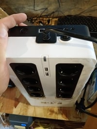 UPS Eaton 3S 850 DIN 850VA, 8 prize DIN — defect, funcționează parțial: partea de backup nu încarcă (stare: vezi a doua fotografie) 3
