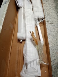 Stender pentru haine HAKU din lemn masiv - alb, 47x102x36 cm — lipsește piesa superioară pentru umeraș (stare: vezi a 2-a imagine) 3
