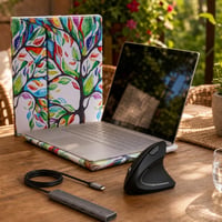 Mobil laptopstart csomag: laptop védőtok + vezeték nélküli egér + 4 portos USB-hub 1