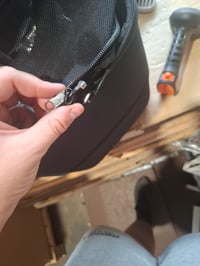 Cyklistický košík pre psov Trixie 13108 na predný nosič, so sieťovaným krytom a — zips je rozobraný (stav: viď 2. obrázok) 3