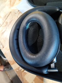 Bose QuietComfort Ultra Bluetooth zajszűrős fejhallgató térhangzással és mikrofonnal — látható fülpárna-szivacs (állapot: lásd a 2. képet) 3