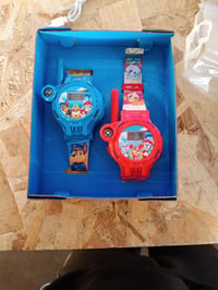 Ceasuri Walkie-Talkie Lexibook PAW Patrol DMWTW1PA, set de 2 bucăți, rază de acțiune 200m — defecte, funcționează parțial: ceasul albastru nu funcționează (stare: vezi a 2-a imagine) 2