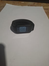 Xiaomi Smart Band 9 Active pametna narukvica u crnoj boji, s mjeračem pulsa, AMOLED zaslonom, vodootporna, rabljeno stanje 2
