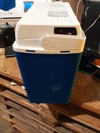 Elektrická chladiaca autochladnička Mobicool Mirabelle MM24 DC, 21 litrov, modrá, 12V termoelektrický chladiaci box, vhodná aj za zadné sedadlá, 15 °C 2