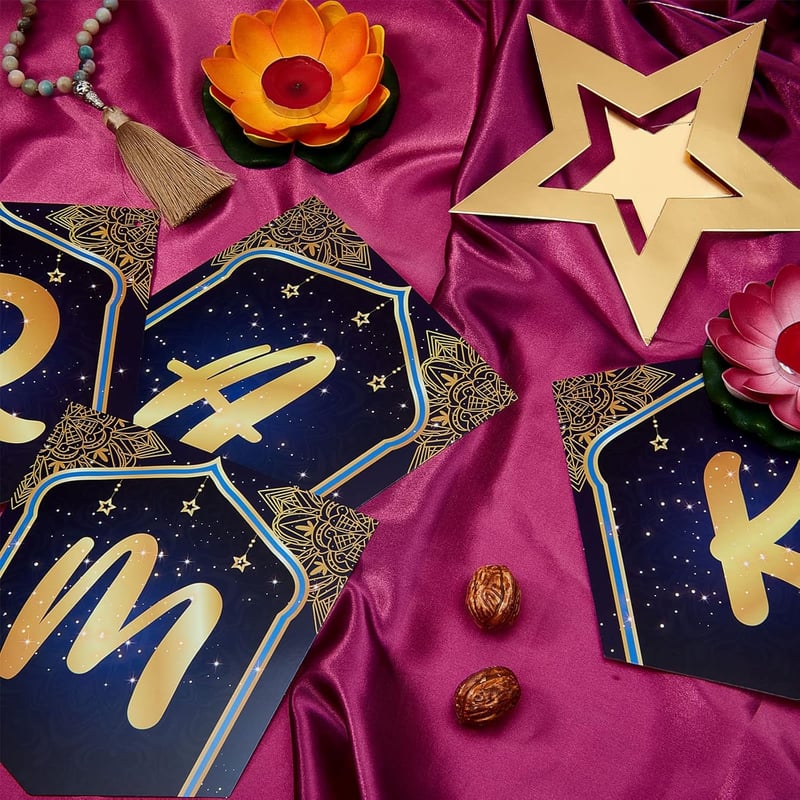 Ramadani dekoráció szett - 10 részes holografikus hold-csillag füzér és banner