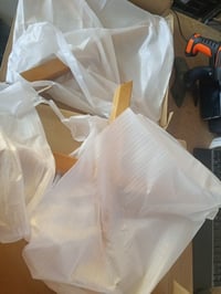 Amazon Basics Modern Kárpitozott Négyzetes Puff, Elefántcsontszín, Lenvászon, Tömörfa X-lábak — szövetfoltos (állapot: lásd a 2. képet) 2