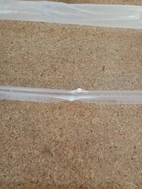 HNNHOME Zuhanyfülke Ajtótömítő Szalag 870 mm, 4-6 mm Üveghez, Átlátszó, Öntapadós — közepén megtört termék (állapot: lásd a 2. képet) 4