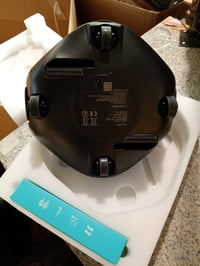 Robot de curățare pentru piscină AIPER Seagull SE, aspirator fără fir pe baterie, autonomie de 90 de minute, parcare automată, sistem cu motoare duble 3