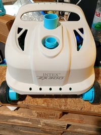 Automatický bazénový vysávač Intex ZX300 – na čistenie dna a stien, 1,8-litrová nádoba, používaný stav 3