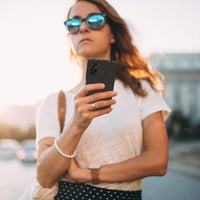 Xiaomi Poco X4 Pro védőtok - Strapabíró fekete borítás 7