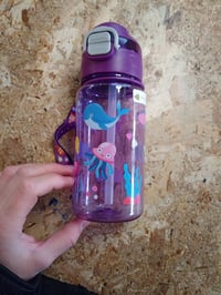 flintronic 550 ml Dječja bočica za vodu sa slamkom, sportska boca bez BPA s poklopcem na otvaranje — ogrebano, zaprljano dno iznutra (stanje: vidi 2. sliku) 4