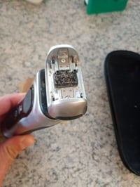 Aparat de ras electric pentru bărbați Braun Series 8 8517s, cu 4+1 capete de ras, precizie — fără încărcător și cap de ras, netestat (stare: vezi a 2-a imagine) 3