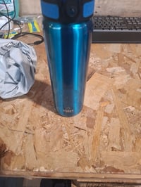 ion8 lagana čelična boca za vodu 600 ml plava, nepropusna, otvaranje jednom rukom, poklopac na preklop, ručka za nošenje — isprobano (stanje: vidi 2. sliku) 4