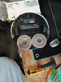 Robotický vysávač a mop Dreame L40 Ultra, s výsuvným ramenom — s 1 vreckom na prach, čistiaci prostriedok nie je súčasťou balenia (stav: pozri 2. obrázok) 2