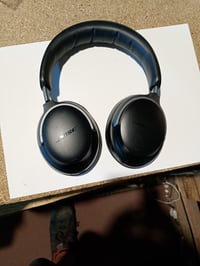 Bluetooth slúchadlá Bose QuietComfort Ultra s potlačením hluku, priestorovým zvukom, mikrofónom a 24-hodinovou výdržou batérie, čierne 2