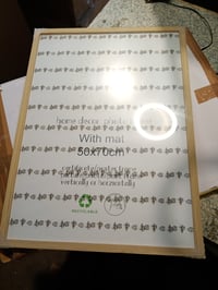 LYYYYX okvir za slike 50x70 cm, okvir od bež drveta, antirefleksno akrilno staklo — neispravno, djelomično funkcionalno: oštećenje na okviru (stanje: vidi 2. sliku) 5