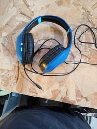 Căști gaming Trust GXTrust Rayne cu microfon, albastru, pentru PC și Xbox — defecte, funcționează parțial: casca stângă nu se aude (stare: vezi poza 2) 2