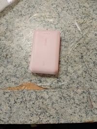 Belkin BoostCharge Power Bank 10000 mAh USB-C PD 20W beépített kábellel, rózsaszín - használt 2