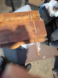 Blat de masă vidaXL din lemn masiv de salcâm 60x60 cm, grosime 25-27 mm — defect — defect, pentru piese: blat rupt în două (stare: vezi a 2-a imagine) 3