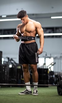 Fitgriff V2 Súlyemelő Öv - Fekete, M méret - Edzőtermi Edzéshez, Crossfithez 3