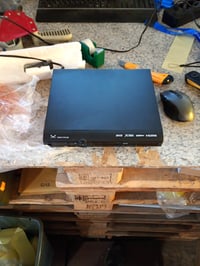 DVD player Majestic HDMI-579 cu ieșire HDMI MPEG-4 și intrare USB — defect, pentru piese: nu pornește (stare: vezi imaginea 2) 2