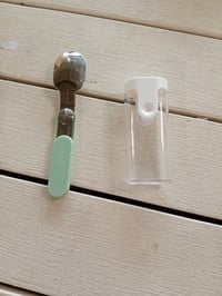 Skladacia cestovná lyžička Mepal Ellipse s puzdrom, nehrdzavejúca oceľ, farba Nordic sage (šalviová), na téglik s jogurtom, opakovane použiteľná 2