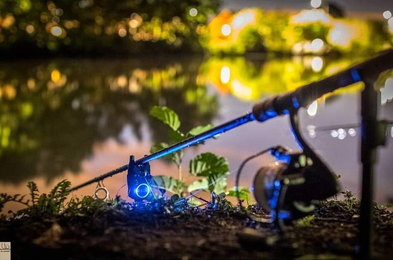 New Direction Tackle K9s + R9s Smart Bite Alarm 3+1 Szett - Pontyozó Kapásjelző Készlet Bojlis Horgászathoz