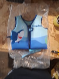 Detská plávacia vesta Gogokids so vzorom žraloka, veľkosť S (15-19 kg), neoprénová vesta na učenie plávania pre malé deti, s nastaviteľným popruhom 2