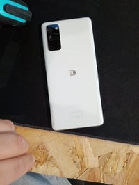 Samsung Galaxy S20 FE pametni telefon, 6,5 inčni Super AMOLED, 256 GB/8 GB — neispravan, za dijelove: ne uključuje se (stanje: vidi 2. sliku) 3