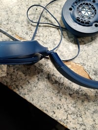 Căști cu fir On-Ear JBL Tune 520C albastre — defecte, partea stângă — defectă, pentru piese: balama stângă ruptă (stare: vezi a 2-a fotografie) 3