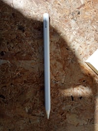 Creion digital Apple Pencil Pro pentru iPad, pentru desen cu precizie de pixel și — defect, pentru piese: nu se conectează (stare: vezi a 2-a imagine) 2