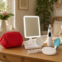 Sada pre dokonalý make-up: organizér + LED zrkadlo + čistiaca sada 1