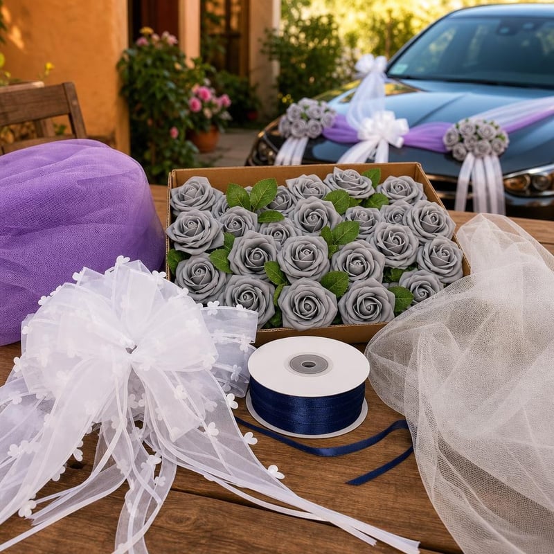 Svadobná výzdoba auta: 20x mašľa + modrá stuha + fialový tyl + 25x ruža + organza + inštalácia