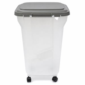 Recipient ermetic pentru hrană animale Iris Ohyama ATS-L cu roți și lopățică, 45 L / 15 kg, gri – mică crăpătură sub capac (outlet)