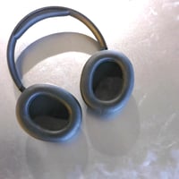 JBL Tune 730BT Bluetooth slušalice preko uha, crne - rabljeno, ogrebotine i nedostaje pakiranje (stanje: vidi 2. sliku) 3