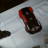 RC auto ARRMA Mojave Grom ARA2104T1 v mierke 1/18, jednosmerný motor, rýchlosť 30+ km/h — predáva sa bez batérie (stav: pozri 2. obrázok) 3