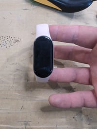 Xiaomi Smart Band 10 pametna narukvica, 1,72" AMOLED zaslon, 150+ — neispravno, za dijelove: zaslon ne reagira na dodir (stanje: vidi 2. sliku) 3