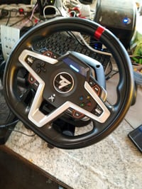 Thrustmaster T248 Force Feedback — chybný, čiastočne funkčný: kábel od pedálov sa nepripája k volantu (stav: pozri 2. obrázok) 2