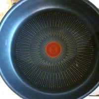 Panvica Tefal Unlimited On G25906 28 cm, vysoký okraj, titán — Na vnútornej strane panvice sa nachádzajú škrabance (stav: pozri 2. obrázok) 2