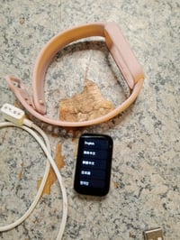 Brățară inteligentă Xiaomi Smart Band 9 Active, roz, ecran TFT de 1,47", baterie de 18 zile, 50 de moduri sport, rezistență la apă 5ATM, monitorizare puls și 2