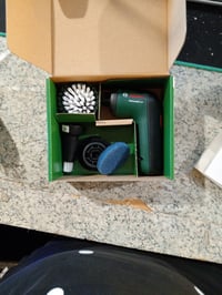 Perie de curățare cu acumulator Bosch UniversalBrush 3,6 V cu baterie integrată — fără cablu USB și 2 capete de curățare (stare: vezi a 2-a imagine) 2