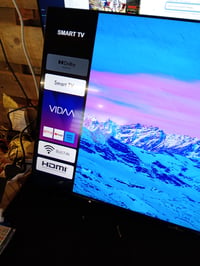 Smart Tech 43FV02V 43-inčni Full HD Smart TV s operativnim sustavom VIDAA — bez daljinskog upravljača (stanje: vidi 2. sliku) 2