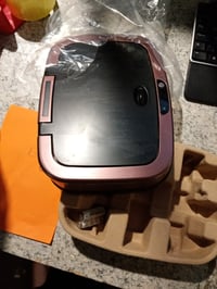 Amazon Basics automatska kanta za smeće od nehrđajućeg čelika, četvrtasta, 12 litara, bordo crvena, rabljeno 3