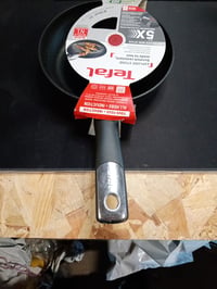 Panvica Tefal Explore Stone G7 20 cm, nepriľnavá, indukčná, teflónová — preliačina na panvici spôsobená prepravou (stav: pozri 2. obrázok) 4