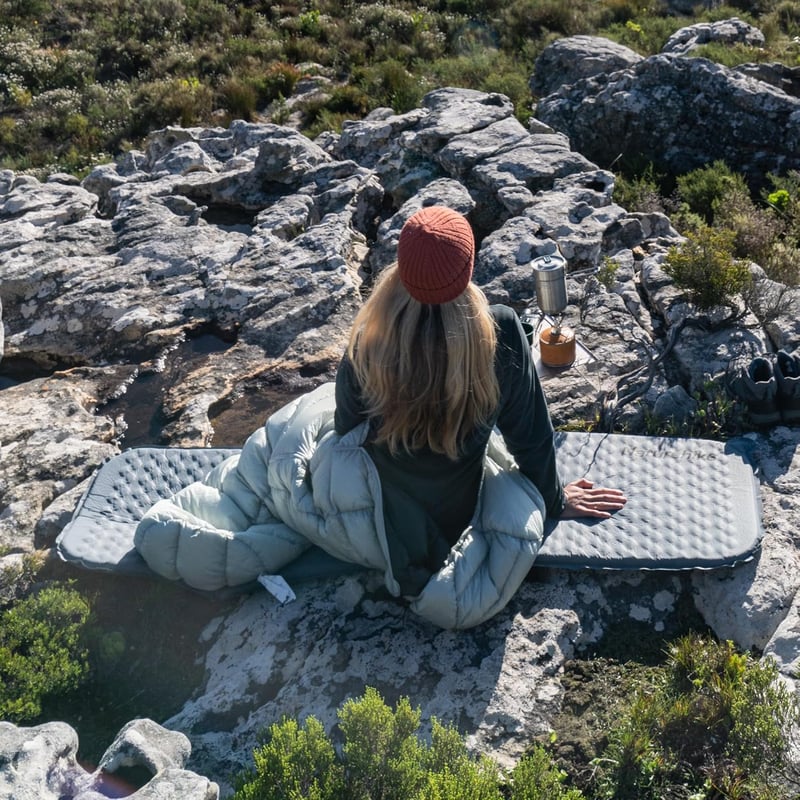 Naturehike Yugu Önfelfújó Matrac - 3,5 cm Vastag, Kompakt Méretű, Könnyű Kempingmatrac Túrázáshoz, Kültéri Sportokhoz (Köd Kék)